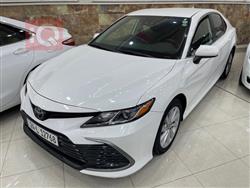 تۆیۆتا کامری